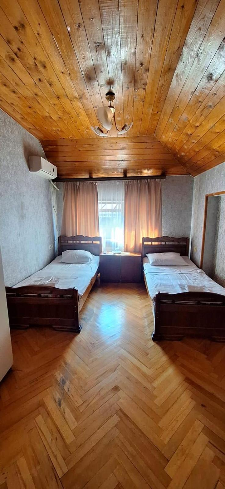 Duma Hotel Tbilisi Esterno foto